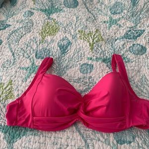 Adorable Brand new Land’s End Bathing Suit top. NWOT